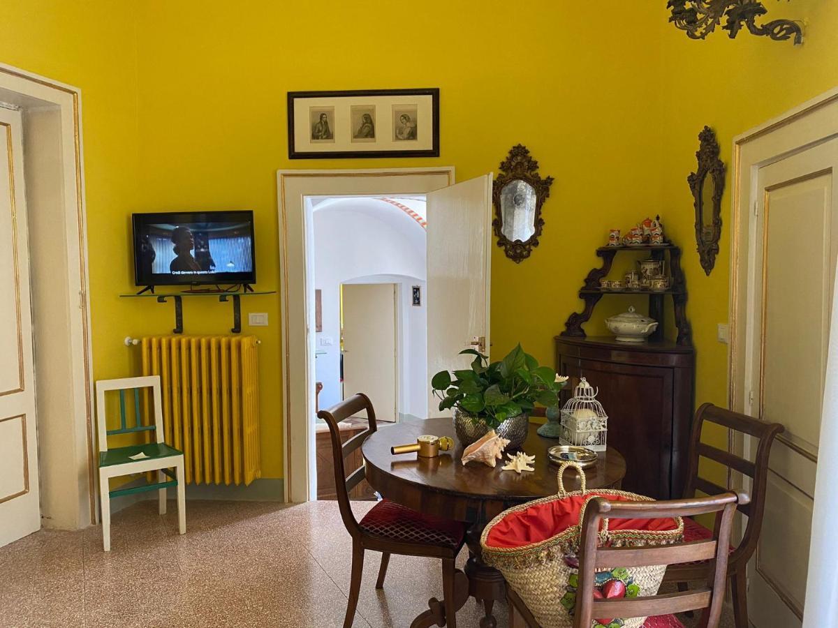 Bacchingham Villa Alessano Bagian luar foto