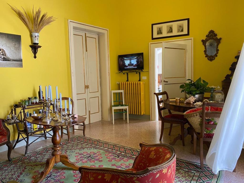 Bacchingham Villa Alessano Bagian luar foto
