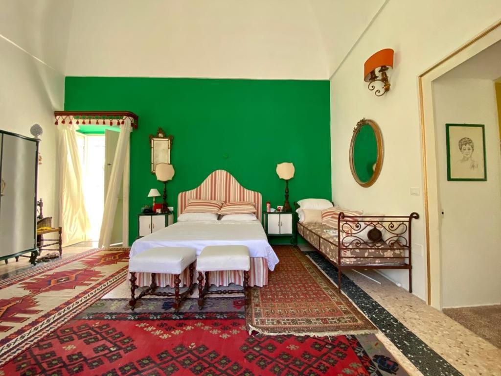 Bacchingham Villa Alessano Bagian luar foto